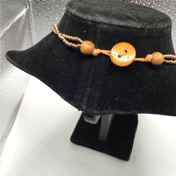 NWOT Beautiful Red Necklace - Picture 3 of 3